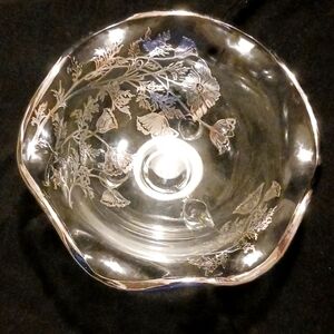 Silver/Sterling Inlay Bowl Glass Footed, Ruffled Edge  6 Inches Wide (3 Feet)